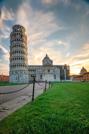 pisa-4965505_960_7200